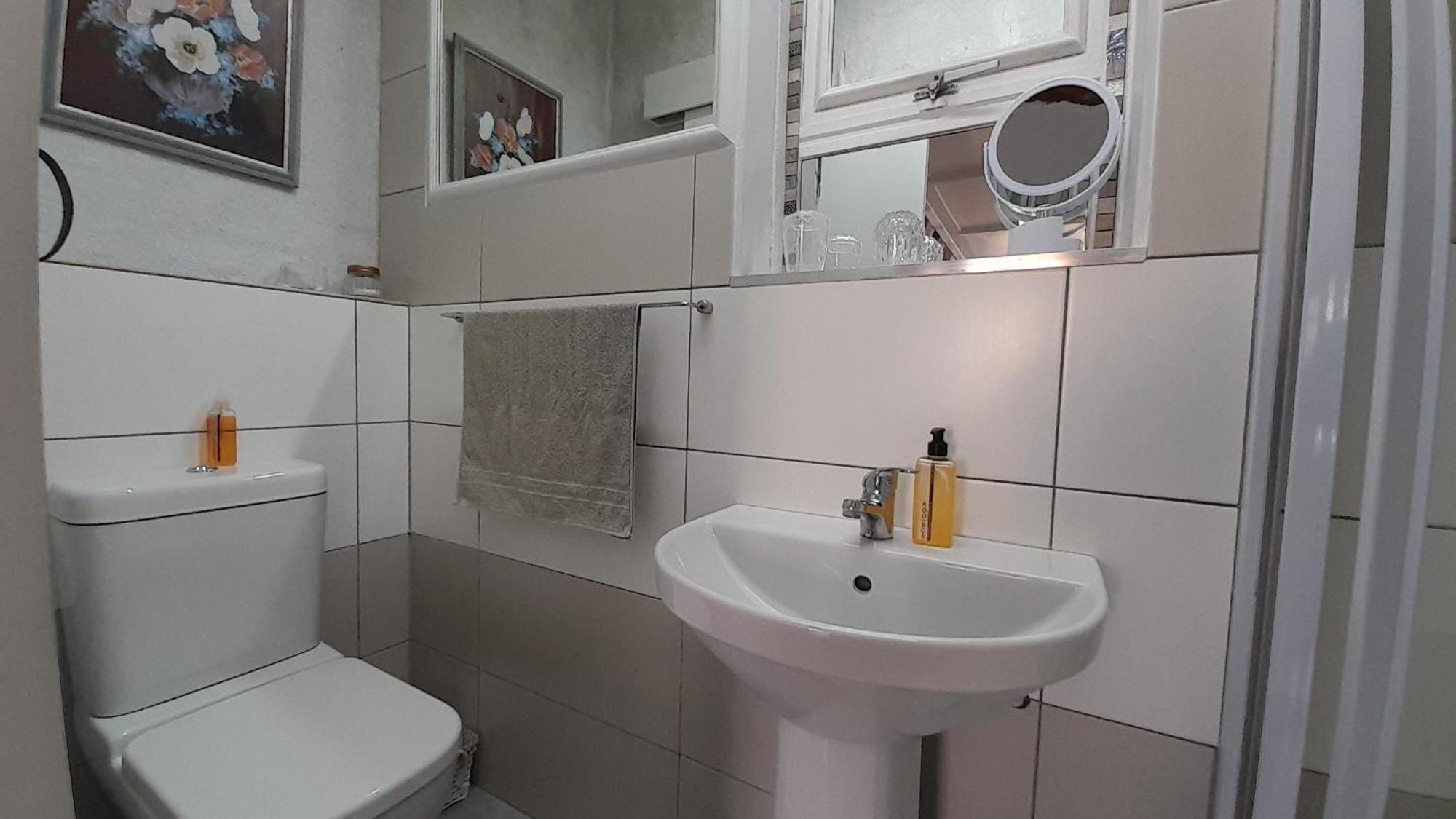 Vergenoegd Guesthouse Parow Extérieur photo